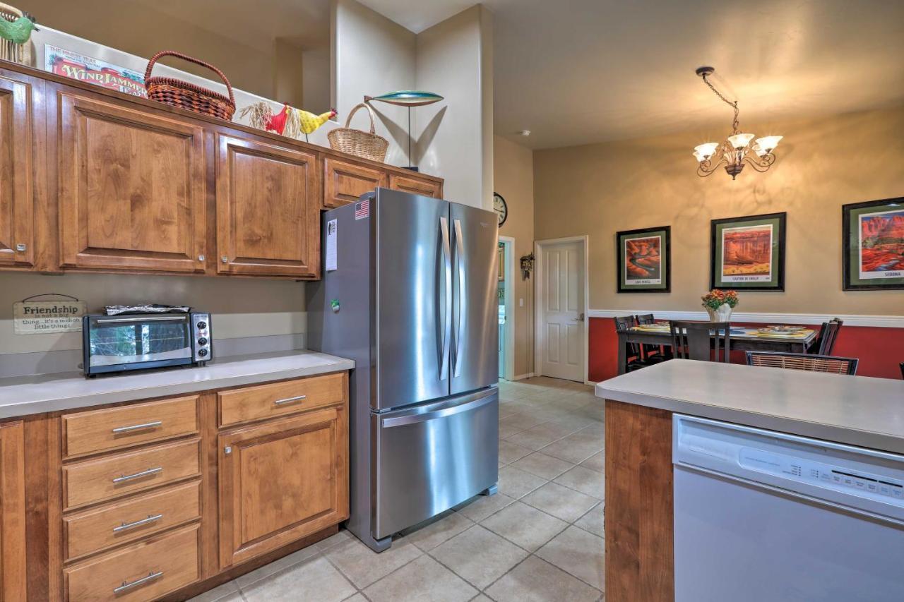 Arizona Home With Patio, Fire Pit And Gas Grill Williams Eksteriør billede